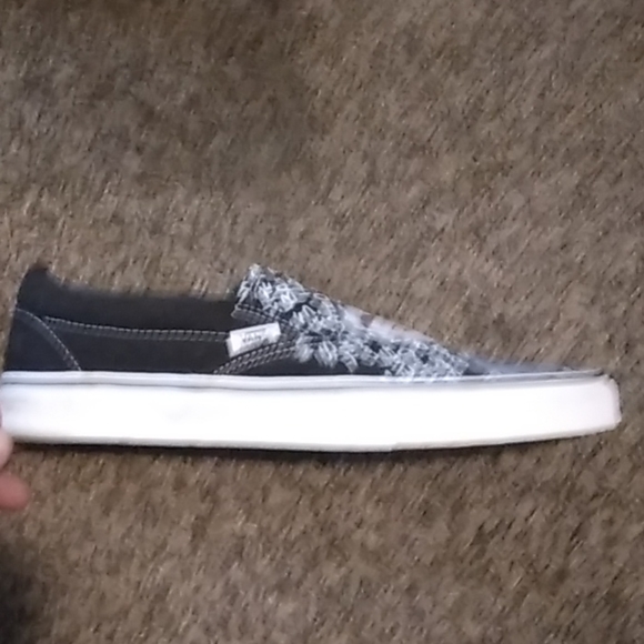 Mac miller van\'s slip on\'s main image 2